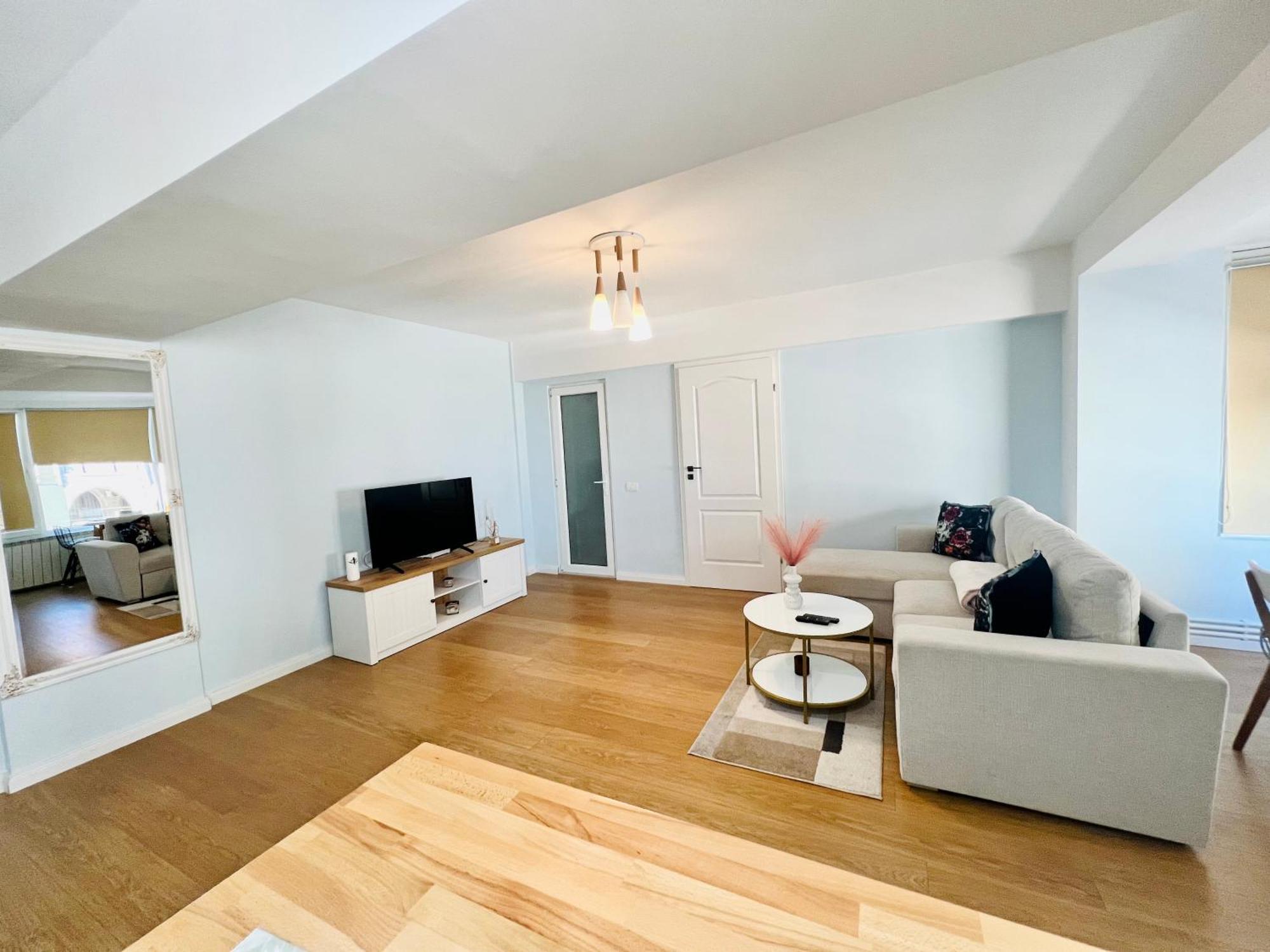 Appartement Piata Ovidiu 14 à Constanţa Extérieur photo